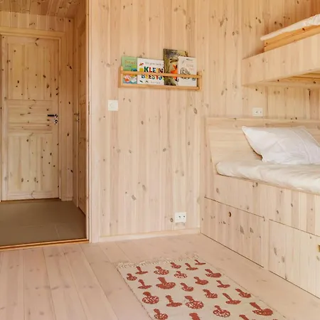 Designer By Nisser With View And Sauna Treungen