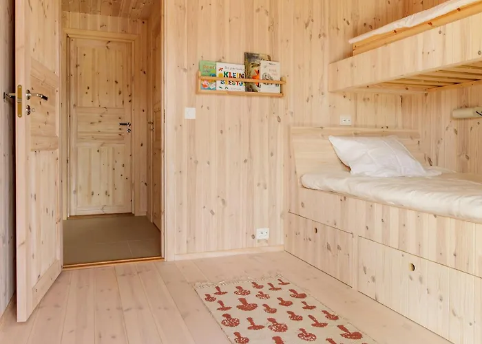 Designer By Nisser With View And Sauna Treungen